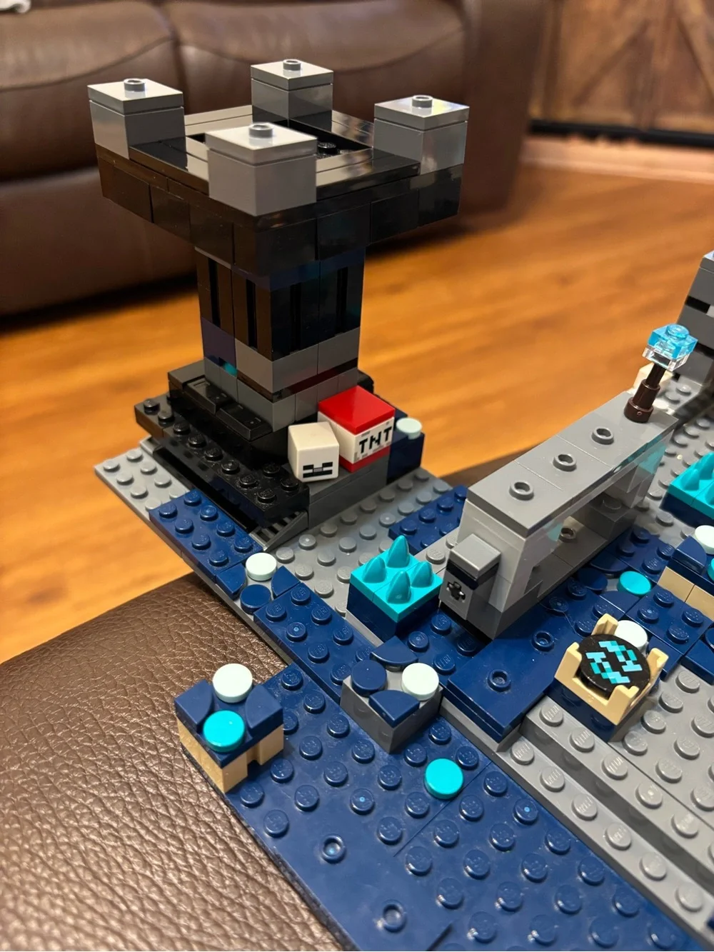 LEGO Minecraft 21246 The Deep Dark Battle set